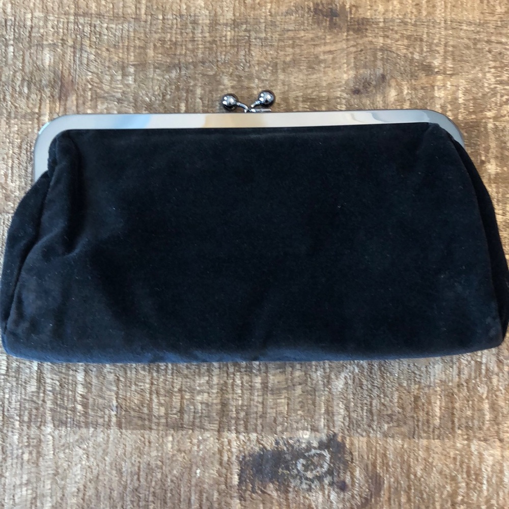 Black Velvet Clutch from Express - Picture 4 of 7